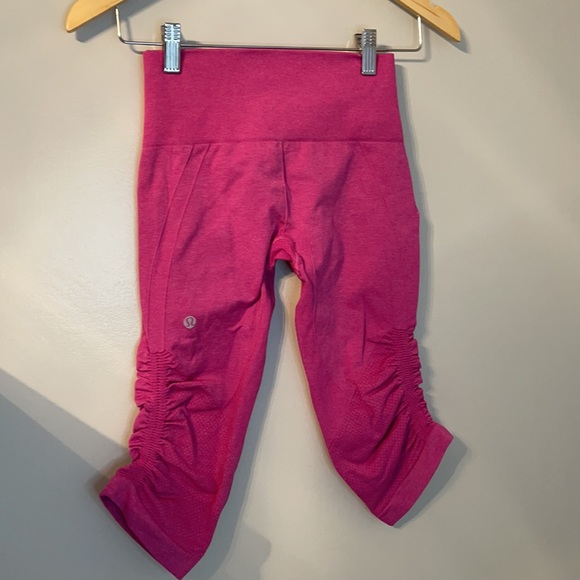 Lululemon Compression Leggings - Picture 2 of 3